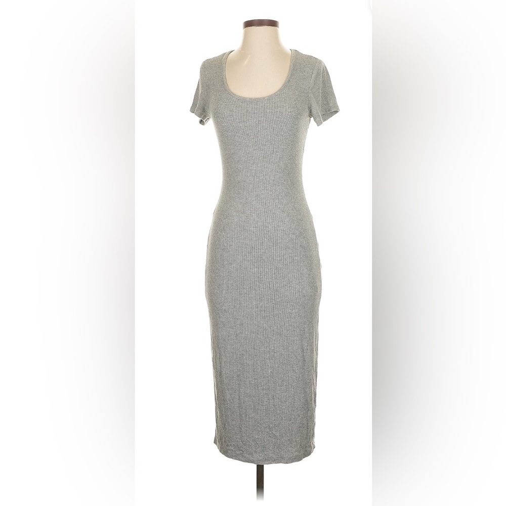 ⭐️NWOT⭐️ Rachel Zoe Ribbed Midi Dress